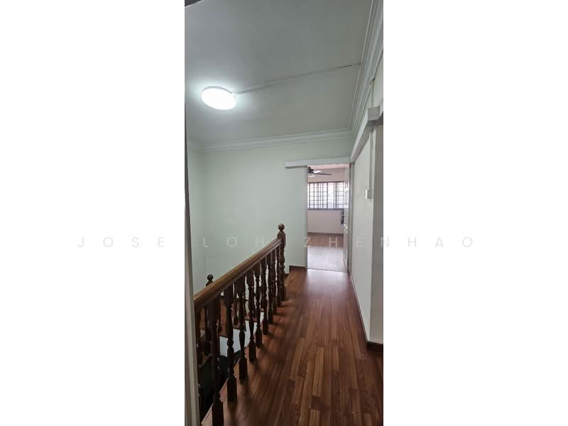 804 Woodlands Street 81, 804 Woodlands Street 81, 3 Bedrooms, 1,572 sqft, HDB Flat For Sale, by Jose Loh Zhenhao, 500211567 - Corridor - PropertyGuru.com.sg
