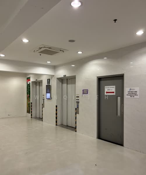 Oxley BizHub 2, 62 Ubi Road 1, 1,292 sqft, Light Industrial (B1) For Sale, by Wenqi Teh, 500211568 - Corridor - CommercialGuru.com.sg