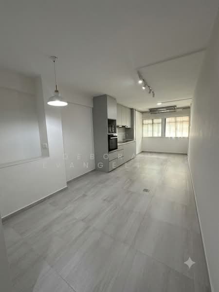 54 Pipit Road, 54 Pipit Road, 3 Bedrooms, 980 sqft, HDB Flat For Sale, by Deborah Evangeline Gan, 500211571 - Kitchen - PropertyGuru.com.sg