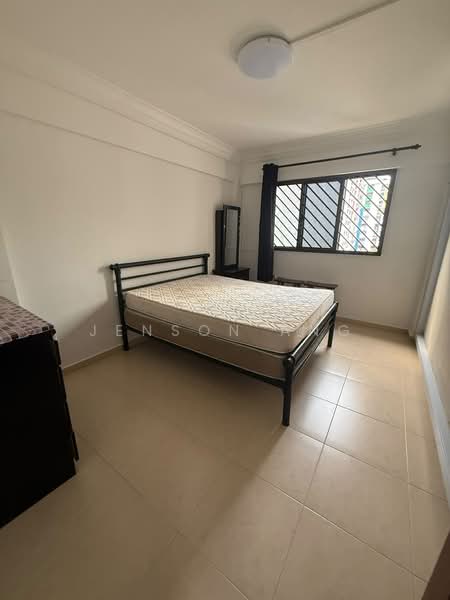 660 Yishun Avenue 4, 660 Yishun Avenue 4, Room Rental, 100 sqft, HDB Flat For Rent, by Jenson Ang, 500211577 - Bedroom - PropertyGuru.com.sg