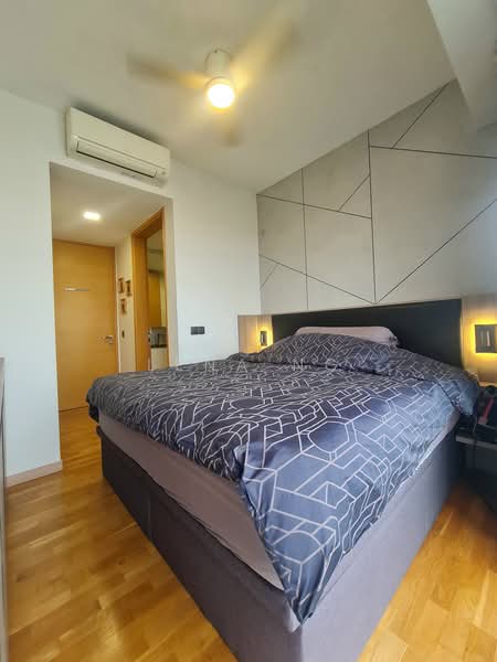 The Scala @ Lorong Chuan, 130 Serangoon Avenue 3, 2 Bedrooms, 850 sqft, Condominium For Sale, by Lena Ng, 500211579 - Master Bedroom - PropertyGuru.com.sg