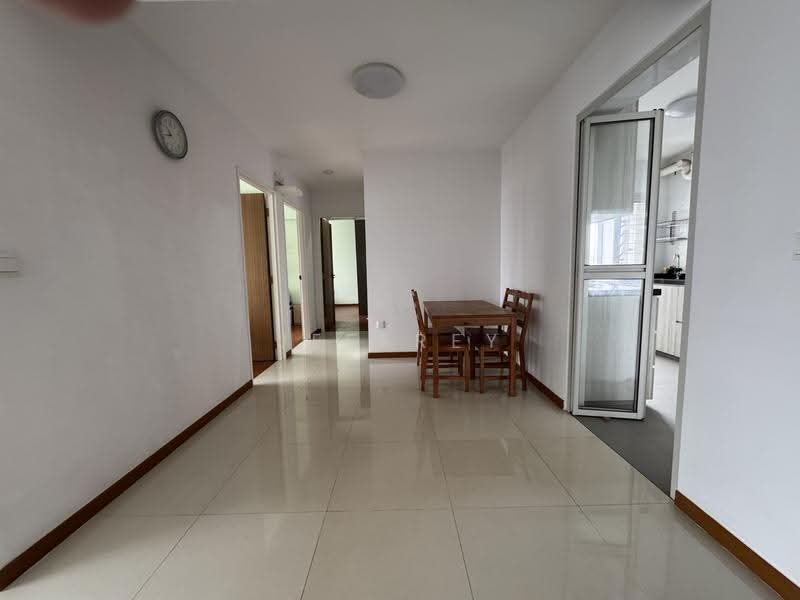 323A Sumang Walk, 323A Sumang Walk, Hougang / Punggol / Sengkang, 3 Bedrooms, 1,001 sqft, HDB Flat For Sale, by Jeffrey Koh, 500211580 - Corridor - PropertyGuru.com.sg
