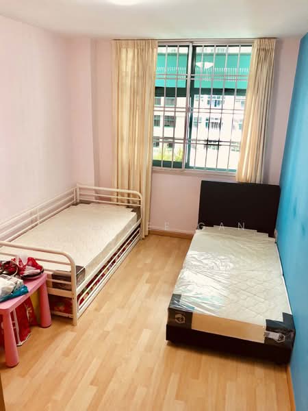 483 Segar Road, 483 Segar Road, 3 Bedrooms, 1,184 sqft, HDB Flat For Sale, by Dee Dee Gan, 500211582 - Bedroom - PropertyGuru.com.sg