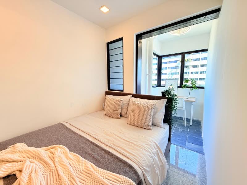 Pine Grove, 1A Pine Grove, Room Rental, 100 sqft, Condominium For Rent, by Philip Tay, 500211591 - Bedroom - PropertyGuru.com.sg