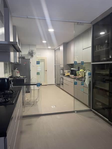 SEMI D near MRT, , 6 Bedrooms, 5,300 sqft, Semi-Detached House For Sale, by Constance Lai, 500211595 - Kitchen - PropertyGuru.com.sg