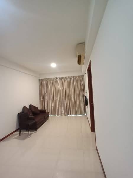 Suites @ Owen, 122 Owen Road, 2 Bedrooms, 635 sqft, Apartment For Rent, by Lim Y X, 500211603 - Living Room - PropertyGuru.com.sg