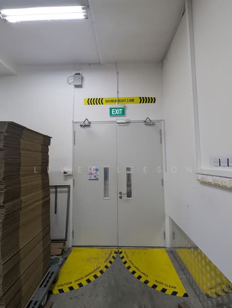 Paya Lebar Industrial Estate (Eunos Ave 3), Eunos Ave 3, 11,500 sqft, Light Industrial (B1) For Rent, by Lewes Leeson, 500211605 - Entrance - CommercialGuru.com.sg