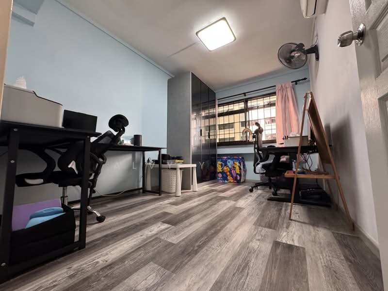 608 Senja Road, 608 Senja Road, 3 Bedrooms, 1,184 sqft, HDB Flat For Sale, by Alvy Yong, 500211613 - Study - PropertyGuru.com.sg