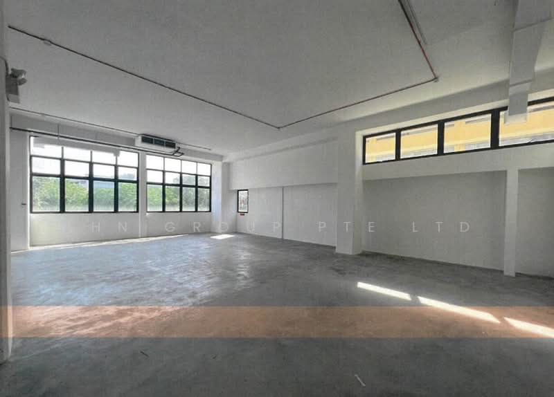 FOUR STAR BUILDING