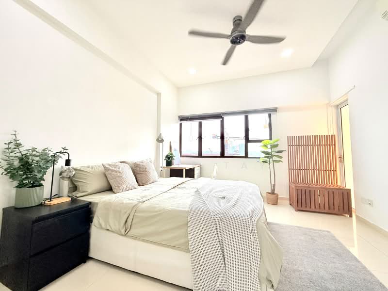 Queensway Tower, 1 Queensway, Room Rental, 100 sqft, Apartment For Rent, by Philip Tay, 500211636 - Bedroom - PropertyGuru.com.sg