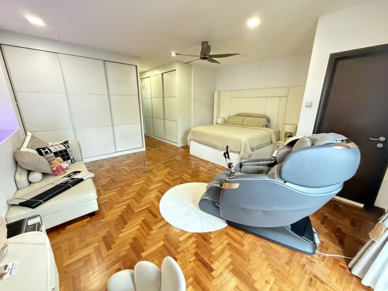 Park Villas, Park Villas Rise, 5 Bedrooms, 3,143 sqft, Terraced House For Sale, by Marcus Tan 陈威全, 500211641 - Bedroom - PropertyGuru.com.sg
