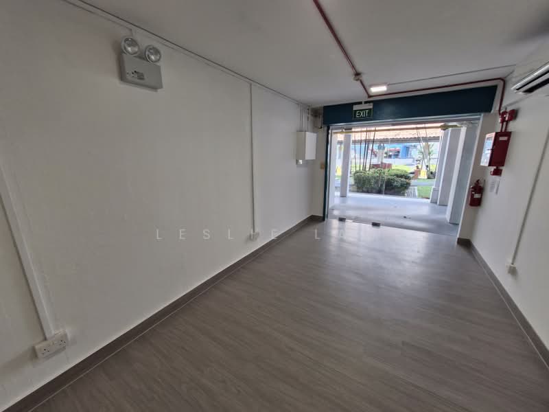 Everton Park HDB Shop, Everton Road, Neil Road, 1,173 sqft, Shop / Shophouse For Sale, by Leslie Lam, 500211645 - Entrance - CommercialGuru.com.sg