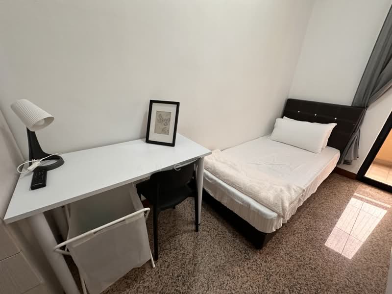 Dover Parkview, 36 Dover Rise, Room Rental, 130 sqft, Condominium For Rent, by Francis Lee, 500211652 - PropertyGuru.com.sg