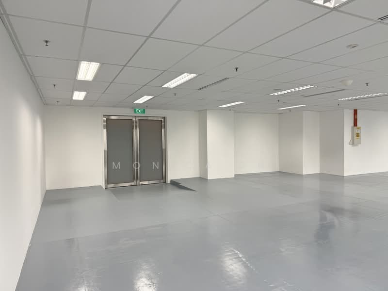 OUE Downtown One, 6 Shenton Way, 1,756 sqft, Office For Rent, by Monica Oh, 500211657 - Entrance - CommercialGuru.com.sg