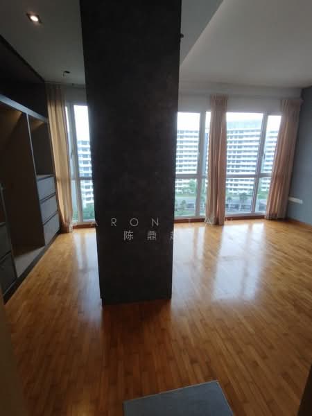 The Tampines Trilliant, 21 Tampines Central 7, 2 Bedrooms, 872 sqft, Executive Condominium For Rent, by Baron Tan 陈鼎超, 500211663 - Bedroom - PropertyGuru.com.sg