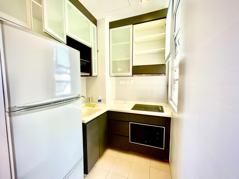 The Espira, 130 Lorong L Telok Kurau, 3 Bedrooms, 1,894 sqft, Apartment For Sale, by Quek Yee Yong, 500211672 - Kitchen - PropertyGuru.com.sg