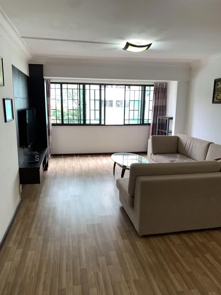 413 Commonwealth Avenue West, 413 Commonwealth Avenue West, 3 Bedrooms, 1,345 sqft, HDB Flat For Rent, by Sylvia Tan Z M, 500211674 - Living Room - PropertyGuru.com.sg