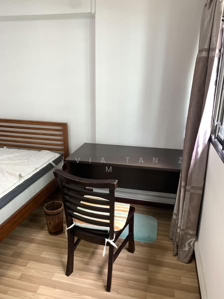413 Commonwealth Avenue West, 413 Commonwealth Avenue West, 3 Bedrooms, 1,345 sqft, HDB Flat For Rent, by Sylvia Tan Z M, 500211674 - Bedroom - PropertyGuru.com.sg