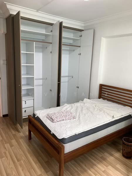 413 Commonwealth Avenue West, 413 Commonwealth Avenue West, 3 Bedrooms, 1,345 sqft, HDB Flat For Rent, by Sylvia Tan Z M, 500211674 - Bedroom - PropertyGuru.com.sg