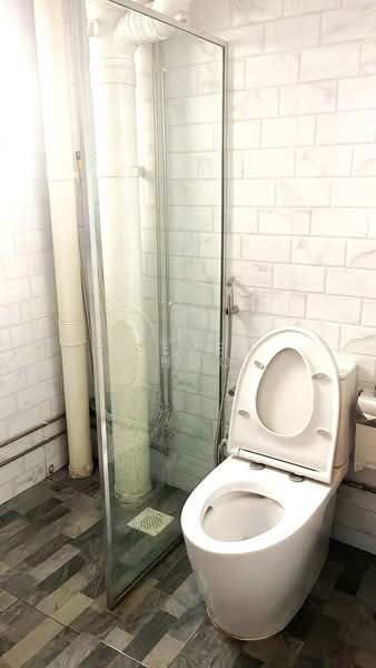 258D Compassvale Road, 258D Compassvale Road, Room Rental, 120 sqft, HDB Flat For Rent, by Steven Choo, 500211678 - Bathroom - PropertyGuru.com.sg