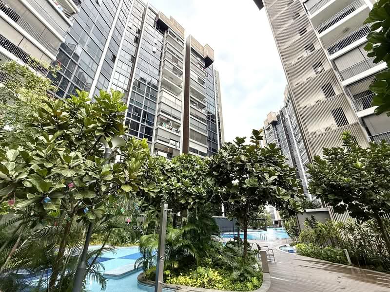 Waterbay, 45 Edgefield Plains, Room Rental, 150 sqft, Executive Condominium For Rent, by Tricia Tay, 500211682 - Exterior - PropertyGuru.com.sg