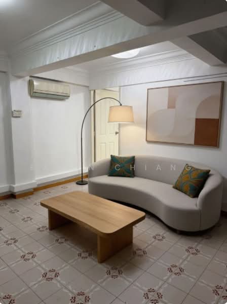 8 Selegie Road, 8 Selegie Road, 1 Bedroom, 41 sqft, HDB Flat For Sale, by Eamon Chiang, 500211687 - Living Room - PropertyGuru.com.sg
