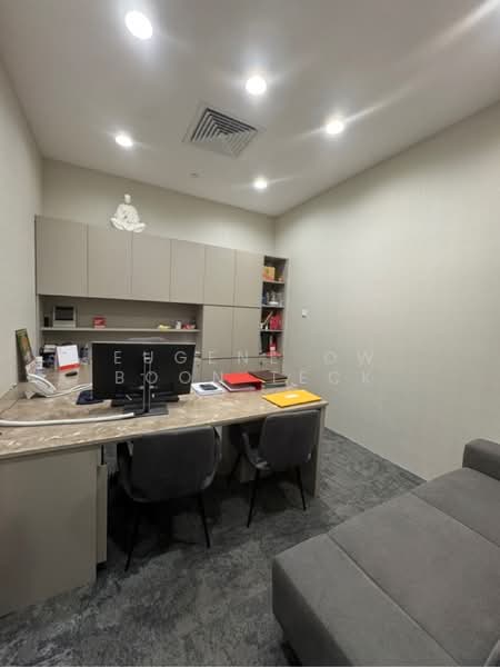 Vision Exchange, 2 Venture Drive, 1,690 sqft, Office For Rent, by Eugene Ow Boon Teck, 500211698 - CommercialGuru.com.sg