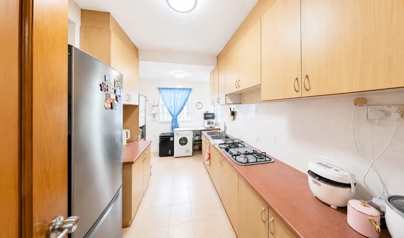 New Court, 35 Jalan Dusun, 3 Bedrooms, 1,152 sqft, Apartment For Sale, by KOH SI KAI, 500211699 - Kitchen - PropertyGuru.com.sg