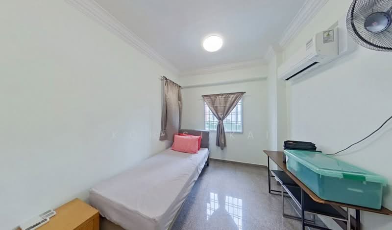 New Court, 35 Jalan Dusun, 3 Bedrooms, 1,152 sqft, Apartment For Sale, by KOH SI KAI, 500211699 - Bedroom - PropertyGuru.com.sg