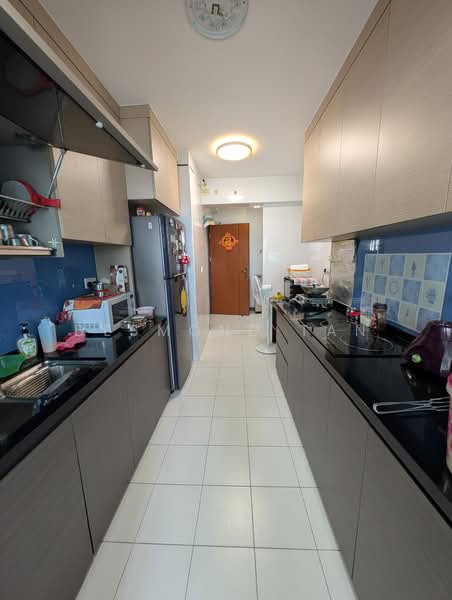 416A Fernvale Link, 416A Fernvale Link, 3 Bedrooms, 1,001 sqft, HDB Flat For Sale, by Desmond Tan, 500211707 - Kitchen - PropertyGuru.com.sg