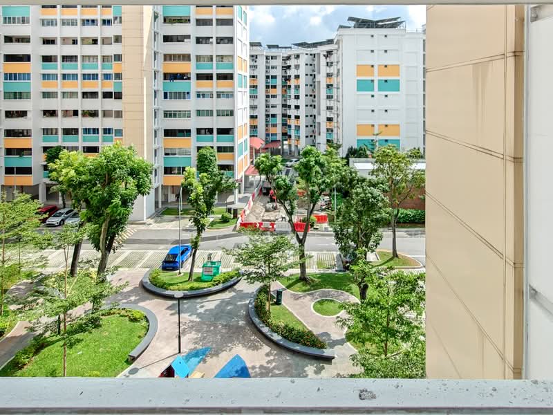 703 Hougang Avenue 2, 703 Hougang Avenue 2, 3 Bedrooms, 1,001 sqft, HDB Flat For Sale, by Josephine Koh, 500211711 - Exterior - PropertyGuru.com.sg