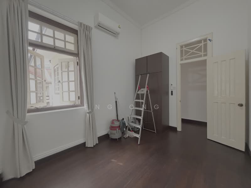 Townerville, McNair Road, 3 Bedrooms, 2,424 sqft, Conservation House For Rent, by Eng Ong, 500211714 - Bedroom 2 - PropertyGuru.com.sg