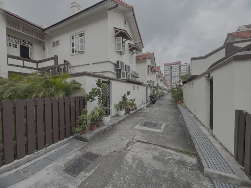 Townerville, McNair Road, 3 Bedrooms, 2,424 sqft, Conservation House For Rent, by Eng Ong, 500211714 - Outdoor Terrace - PropertyGuru.com.sg