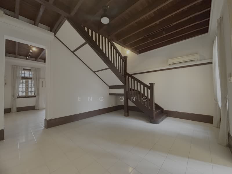 Townerville, McNair Road, 3 Bedrooms, 2,424 sqft, Conservation House For Rent, by Eng Ong, 500211714 - Dining Room - PropertyGuru.com.sg