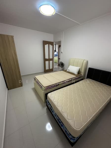 353 Yishun Ring Road, 353 Yishun Ring Road, 2 Bedrooms, 796 sqft, HDB Flat For Rent, by Dennis Chua, 500211726 - Bedroom - PropertyGuru.com.sg