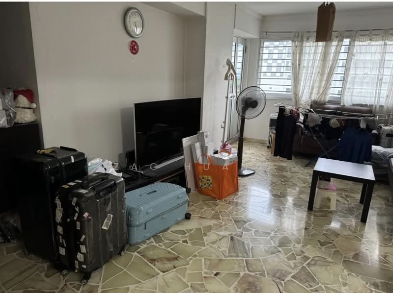 115 Pasir Ris Street 11, 115 Pasir Ris Street 11, 3 Bedrooms, 968 sqft, HDB Flat For Rent, by Zac Huang, 500211727 - Living Room - PropertyGuru.com.sg