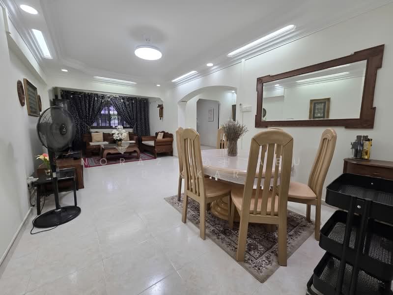 945 Hougang Street 92, 945 Hougang Street 92, 3 Bedrooms, 1,302 sqft, HDB Flat For Sale, by Norazliah Abu Bakkar, 500211729 - Living Room - PropertyGuru.com.sg