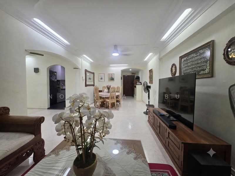 945 Hougang Street 92, 945 Hougang Street 92, 3 Bedrooms, 1,302 sqft, HDB Flat For Sale, by Norazliah Abu Bakkar, 500211729 - Living Room - PropertyGuru.com.sg