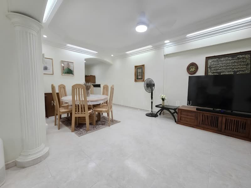 945 Hougang Street 92, 945 Hougang Street 92, 3 Bedrooms, 1,302 sqft, HDB Flat For Sale, by Norazliah Abu Bakkar, 500211729 - Dining Room - PropertyGuru.com.sg