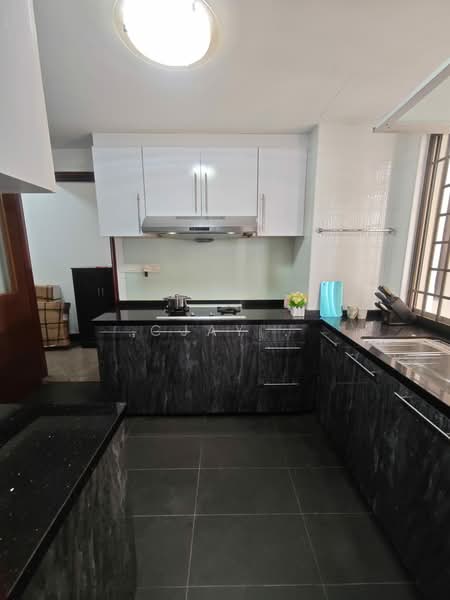 Parc Vista, 454 Corporation Road, Room Rental, 80 sqft, Condominium For Rent, by CJay ., 500211734 - Kitchen - PropertyGuru.com.sg