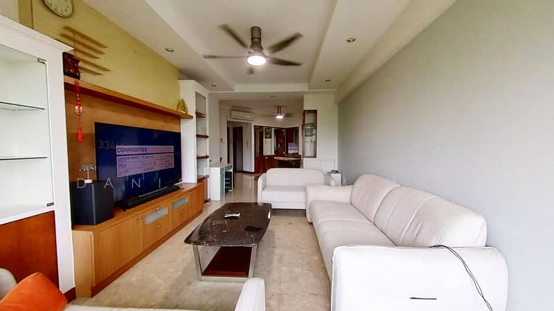 Eastvale, 31 Pasir Ris Drive 3, 3 Bedrooms, 1,292 sqft, Condominium For Rent, by Danis ET Lim 林永添, 500211742 - Living Room - PropertyGuru.com.sg