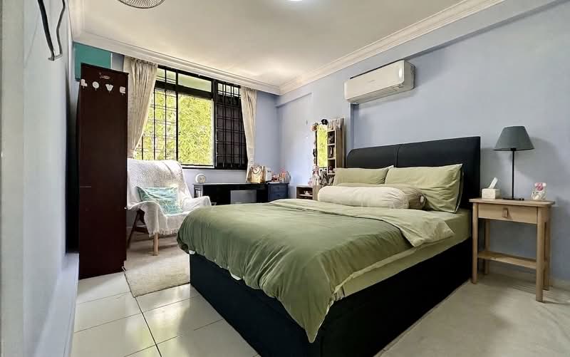 407 Tampines Street 41, 407 Tampines Street 41, 2 Bedrooms, 743 sqft, HDB Flat For Sale, by Hazel Chua, 500211764 - Bedroom - PropertyGuru.com.sg