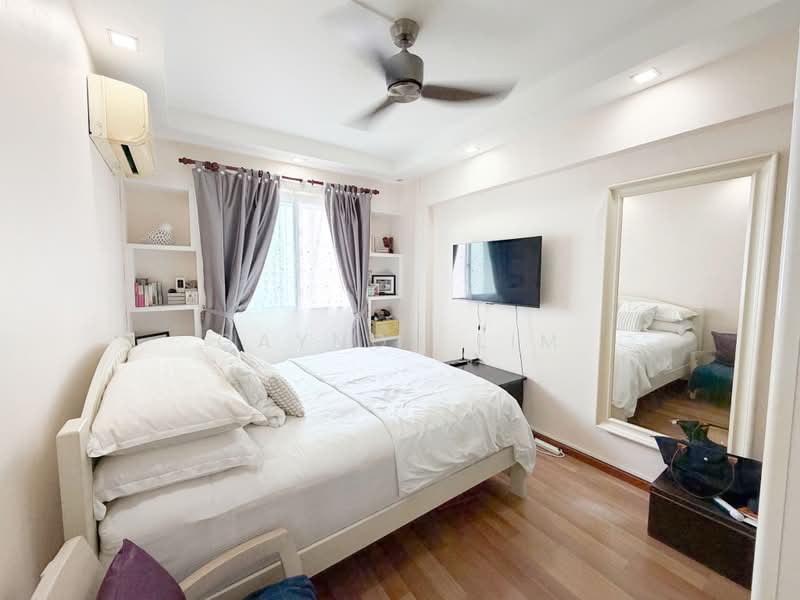122 Sengkang East Way, 122 Sengkang East Way, 3 Bedrooms, 980 sqft, HDB Flat For Sale, by Gaynor Lim, 500211770 - Bedroom - PropertyGuru.com.sg