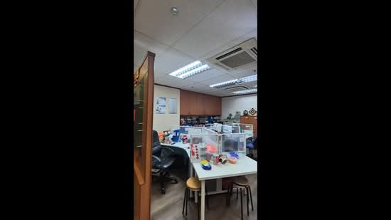 Ubi Techpark, 10 Ubi Crescent, 3,163 sqft, Light Industrial (B1) For Sale, by Edwin Sia, 500211800 - CommercialGuru.com.sg
