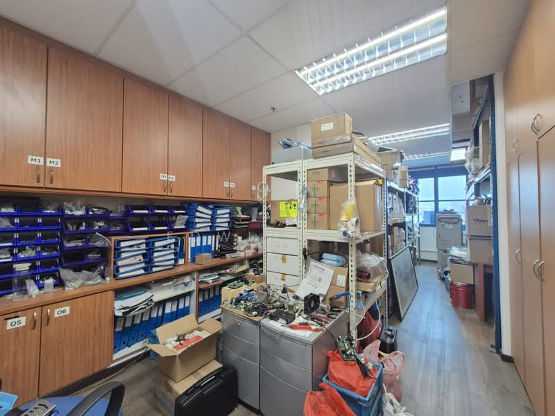 Ubi Techpark, 10 Ubi Crescent, 3,163 sqft, Light Industrial (B1) For Sale, by Edwin Sia, 500211800 - Interior - CommercialGuru.com.sg