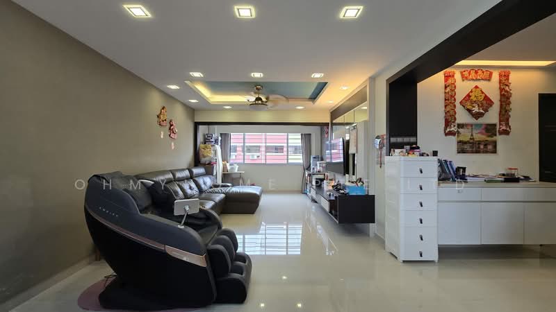 148 Mei Ling Street, 148 Mei Ling Street, 3 Bedrooms, 1,690 sqft, HDB Flat For Sale, by CHARLES CHUA, 500211803 - Living Room - PropertyGuru.com.sg