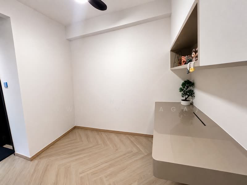 Dunman View, 102 Haig Road, 3 Bedrooms, 1,324 sqft, Condominium For Sale, by K Naga Gowthami(Naga), 500211806 - Study - PropertyGuru.com.sg