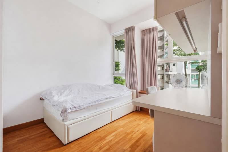 Monterey Park Condominium, 21 West Coast Rise, 3 Bedrooms, 1,582 sqft, Condominium For Sale, by Zac Wong Wey Han, 500211809 - Bedroom - PropertyGuru.com.sg