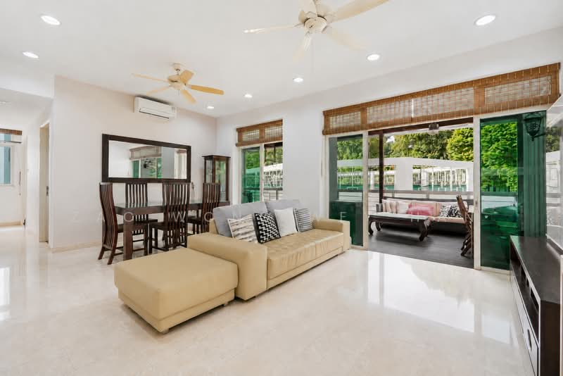 Monterey Park Condominium, 21 West Coast Rise, 3 Bedrooms, 1,582 sqft, Condominium For Sale, by Zac Wong Wey Han, 500211809 - Living Room - PropertyGuru.com.sg