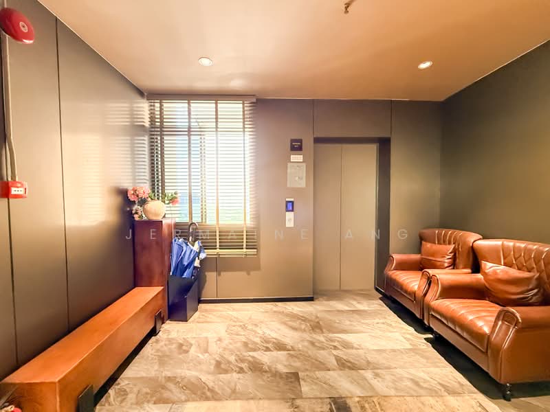 Poh Leng Building, 21 Moonstone Lane, 6,000 sqft, Food & Beverage For Rent, by Jermaine Ang, 500211810 - Lobby - CommercialGuru.com.sg